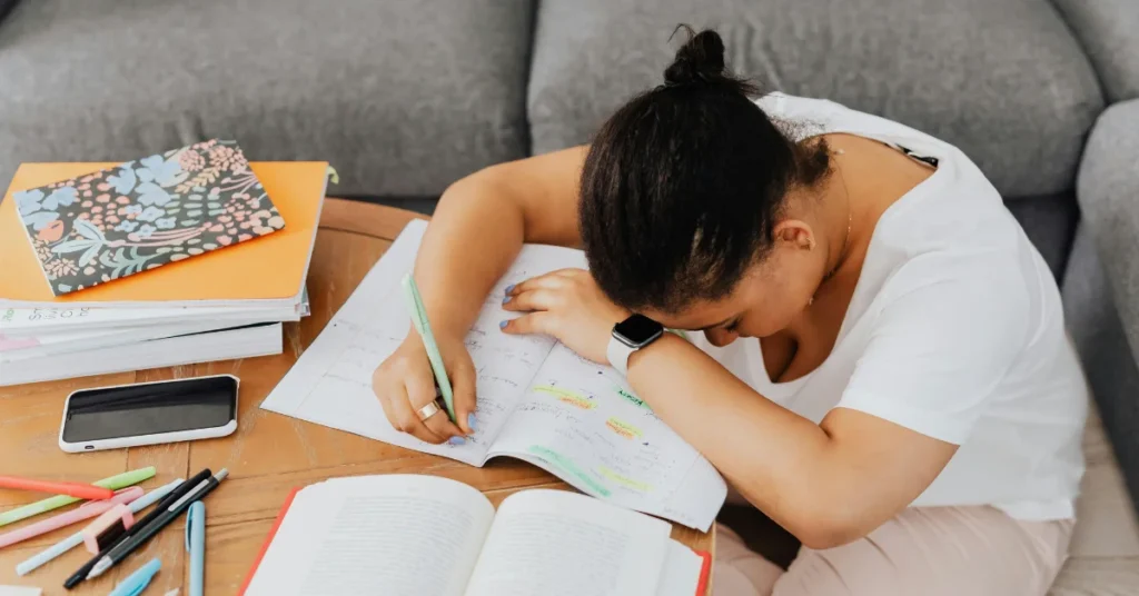 levels fall, which helps you regain energy to continue studying. Handle Stress, Anxiety and Procrastination